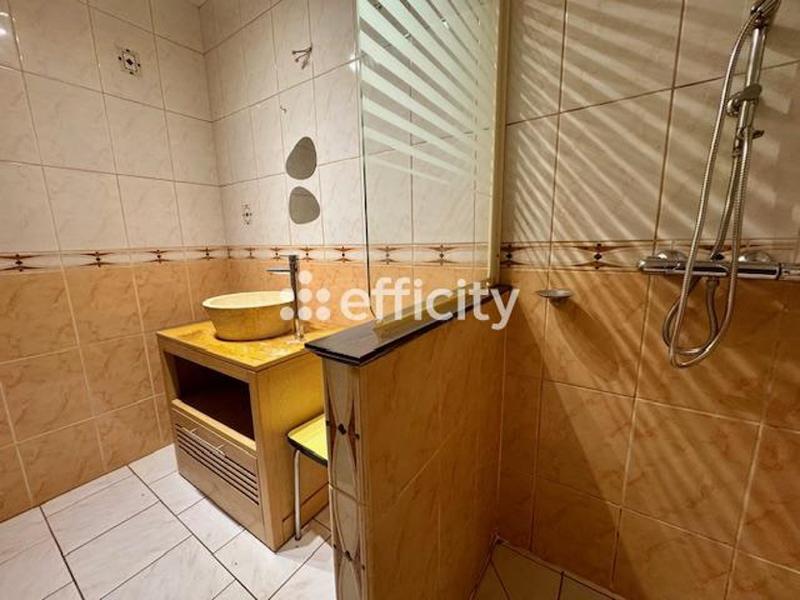 Immeuble - 80 m² - 4 pièces