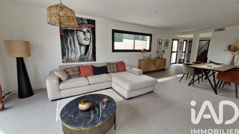 Appartement - 130 m² - 5 pièces