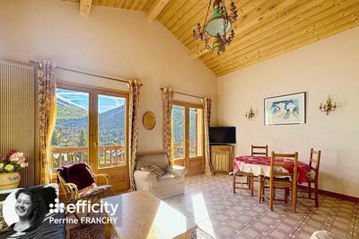 Appartement - 102 m² - 4 pièces