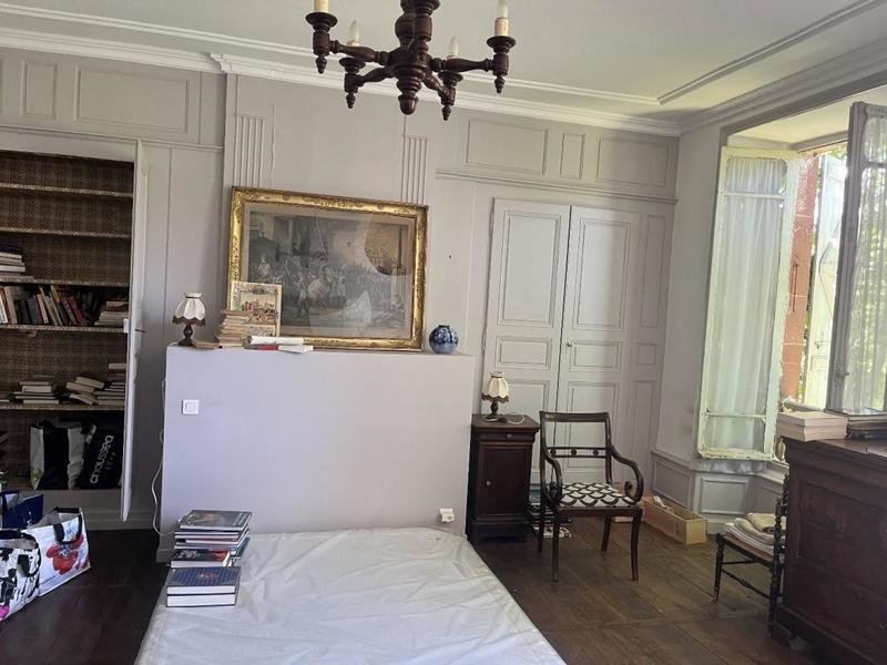 Maison de maîtres - 181 m² - 9 pièces