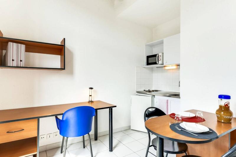 Studio - 19 m² - 1 pièce