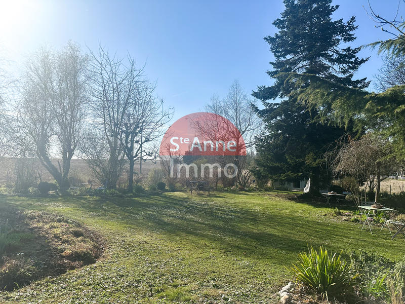 Maison - 195 m² - 11 pièces