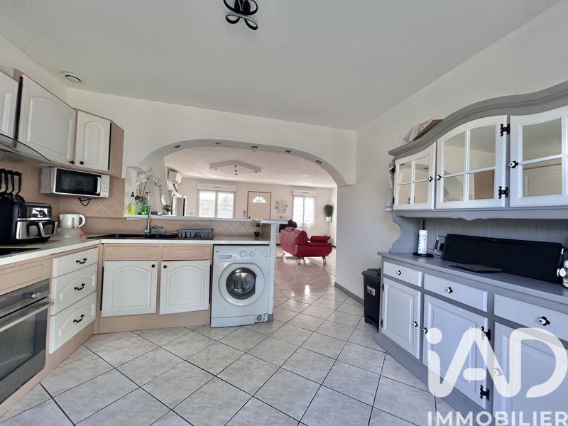 Maison - 98 m² - 4 pièces