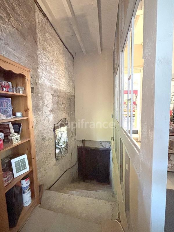 Maison - 218 m² - 5 pièces