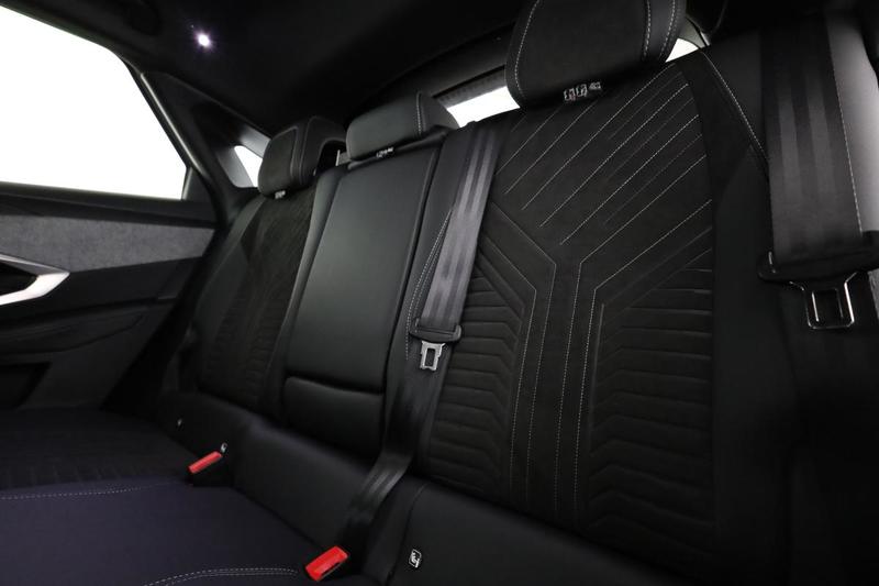 Peugeot 3008 1.2 Hybrid Gt e-Dcs6 136 ch