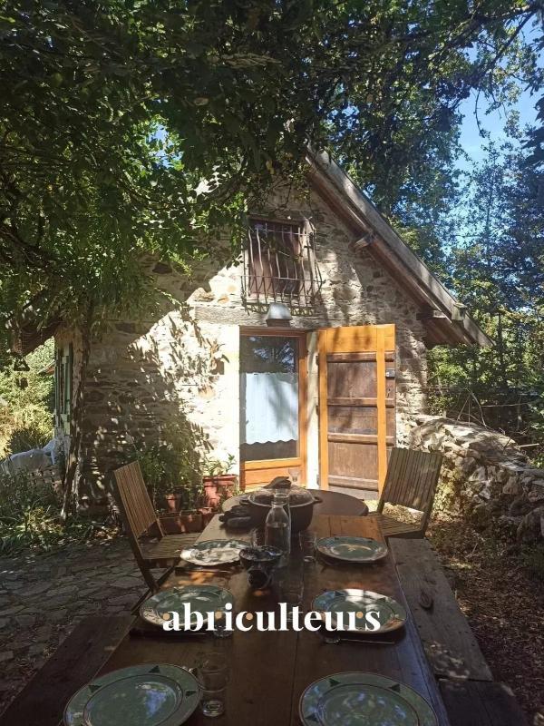 Maison de village - 160 m² - 9 pièces