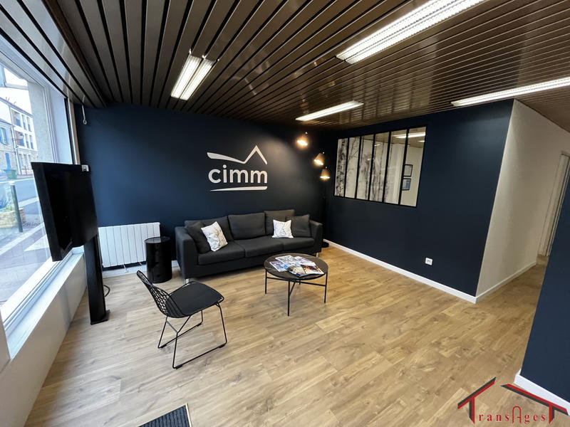 Local commercial - 61 m²