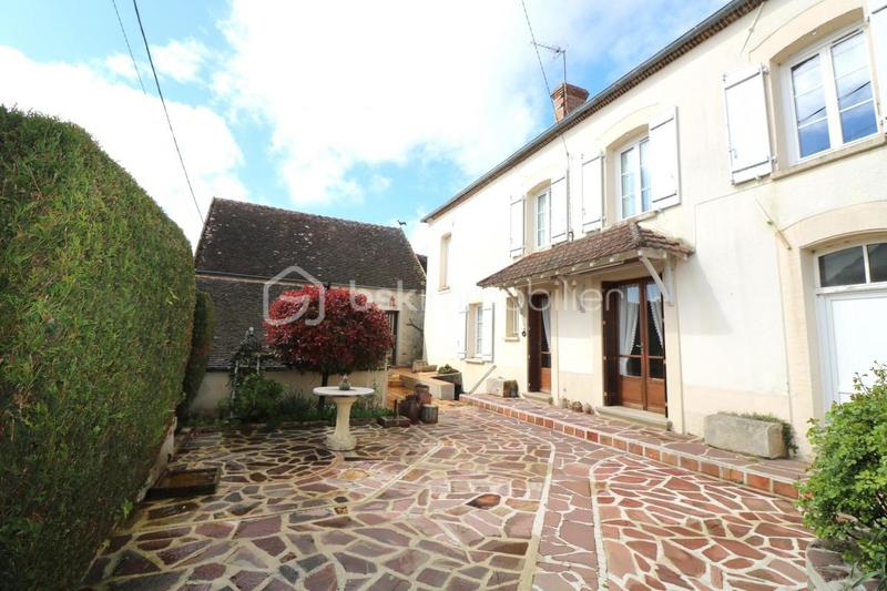 Maison - 110 m² - 6 pièces