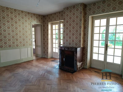 Maison ancienne - 185 m² - 8 pièces