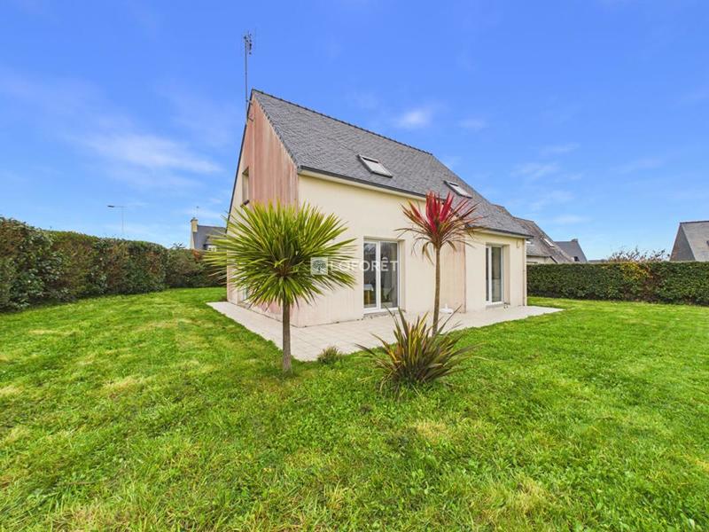 Maison - 93 m² - 4 pièces