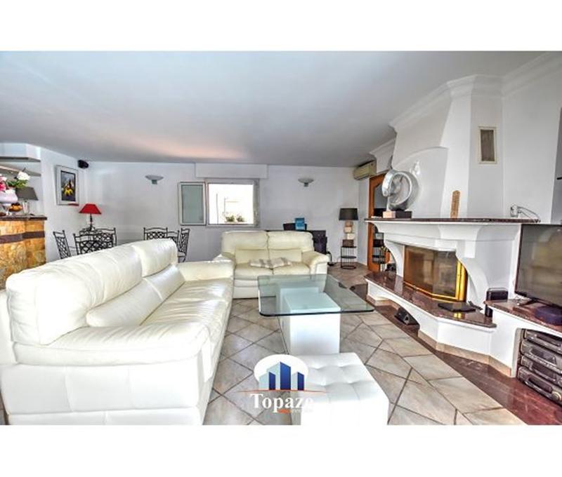 Propriété - 192 m² - 7 pièces