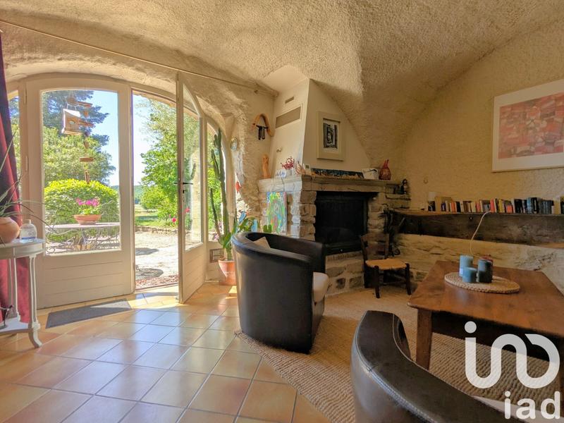 Maison - 330 m² - 10 pièces