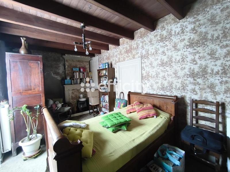 Maison - 104 m² - 5 pièces