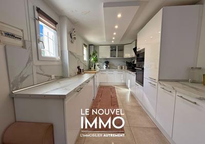 Maison - 125 m² - 6 pièces