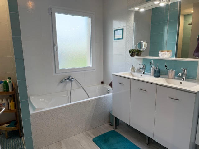 Maison - 123 m² - 5 pièces