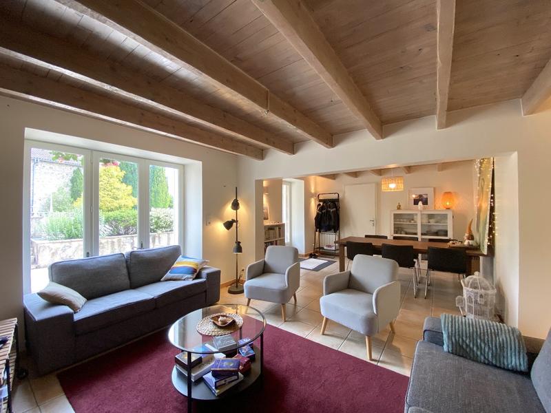 Propriété - 390 m² - 12 pièces