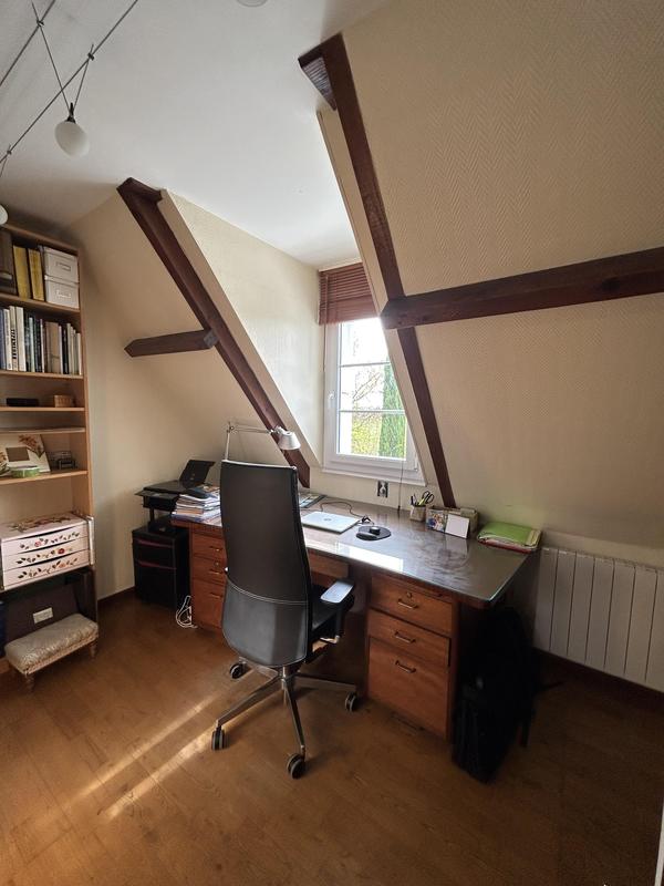 Maison traditionnelle - 150 m² - 8 pièces