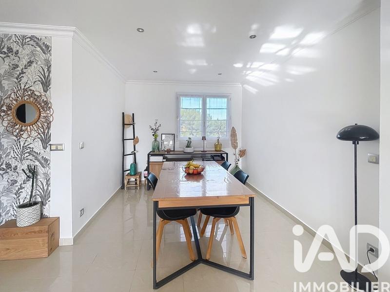 Appartement - 85 m² - 4 pièces