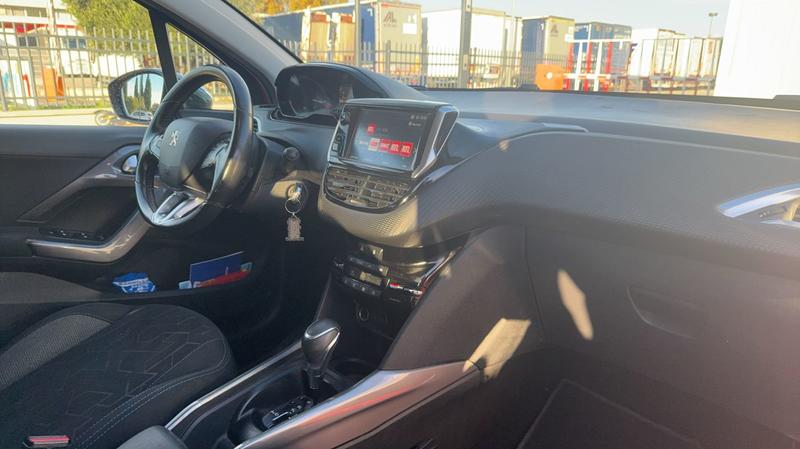 Peugeot 2008 1.2 PureTech 110 Eat6 Style