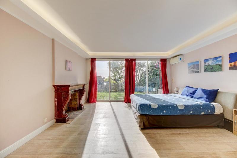 Villa - 295 m² - 7 pièces