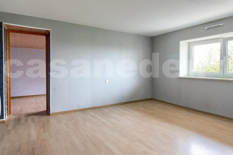 Maison - 300 m² - 5 pièces