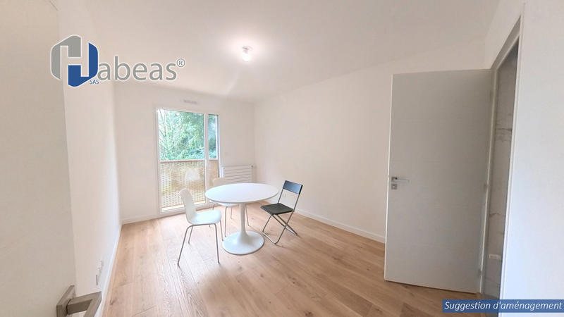 Appartement - 89 m² - 4 pièces