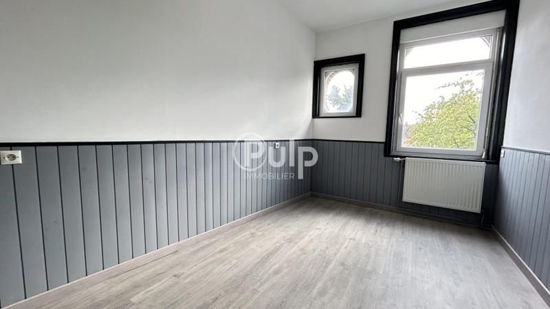 Maison bourgeoise - 180 m² - 6 pièces