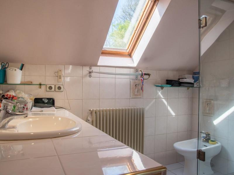 Maison - 209 m² - 6 pièces