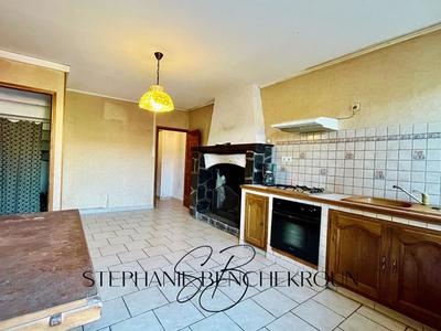 Maison - 75 m² - 6 pièces