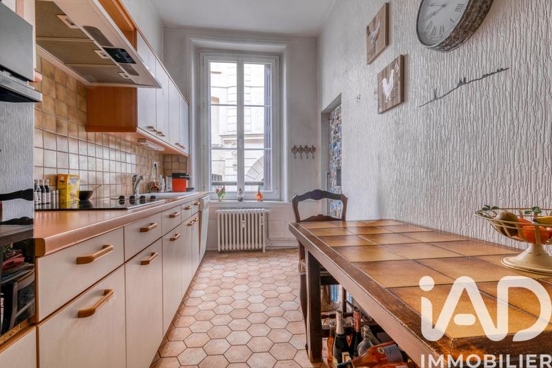 Appartement - 83 m² - 2 pièces