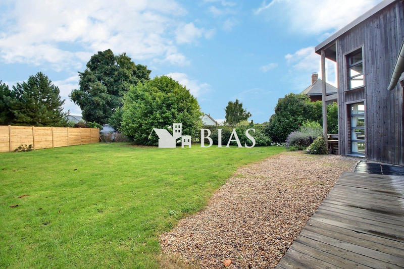 Maison contemporaine - 230 m² - 6 pièces