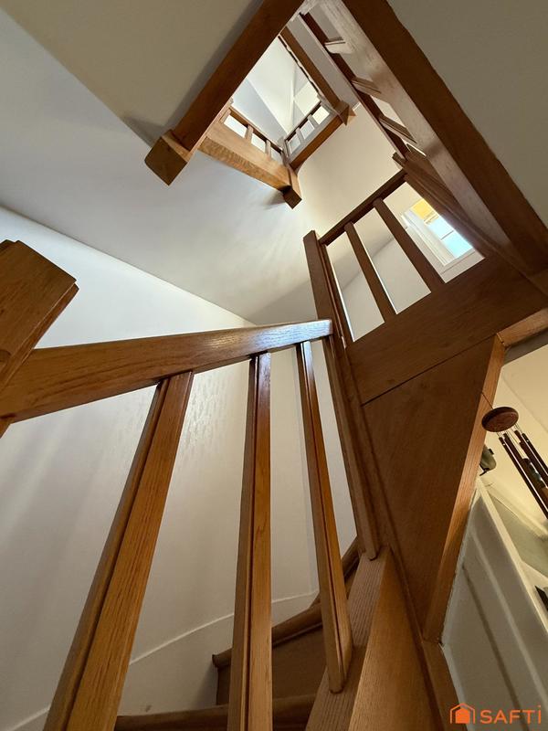 Maison - 155 m² - 6 pièces