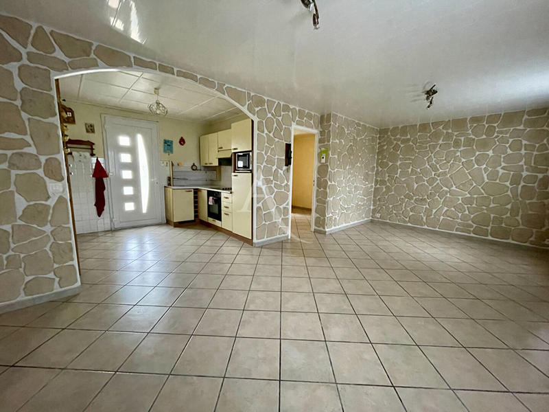 Maison - 75 m² - 4 pièces