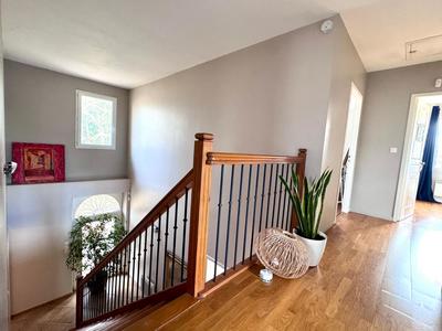 Maison - 245 m² - 6 pièces