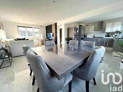 Maison - 86 m² - 5 pièces