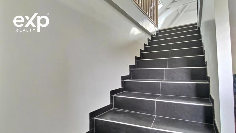 Maison - 331 m² - 7 pièces