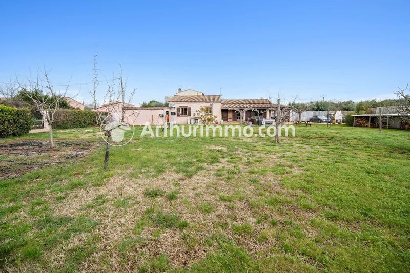 Maison - 90 m² - 3 pièces