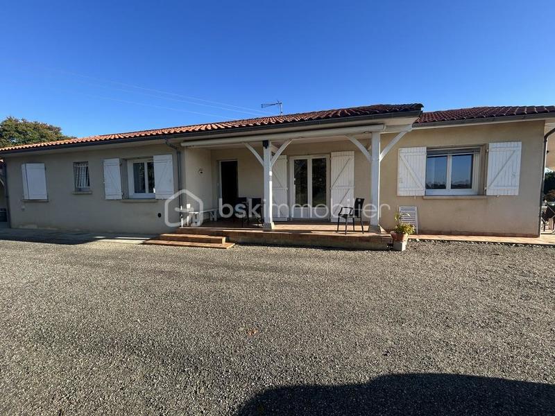 Maison - 120 m² - 5 pièces