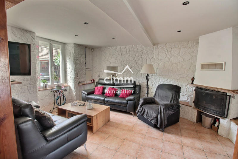 Maison - 151 m² - 5 pièces