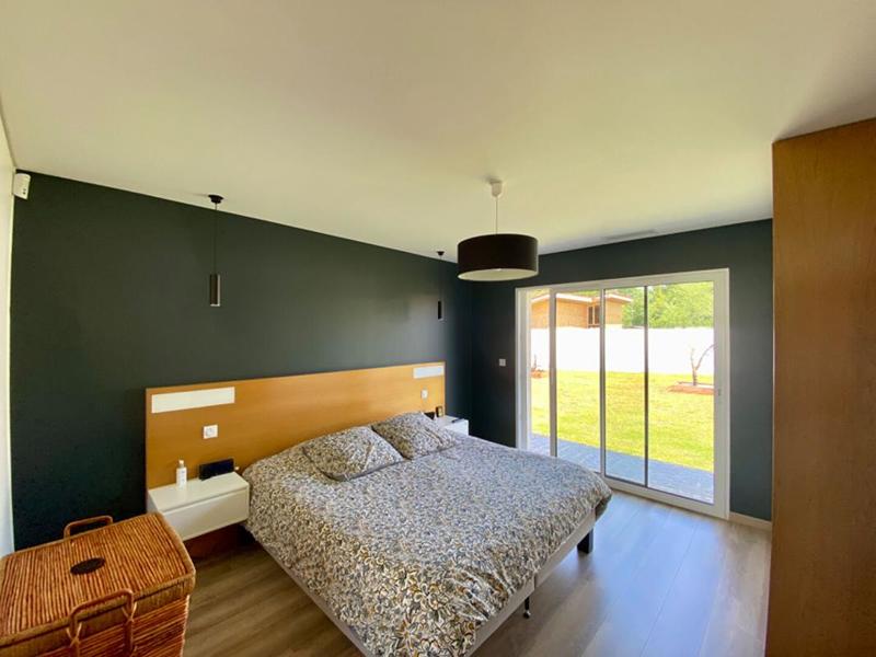 Maison - 180 m² - 6 pièces