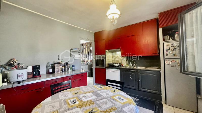 Maison traditionnelle - 97 m² - 5 pièces