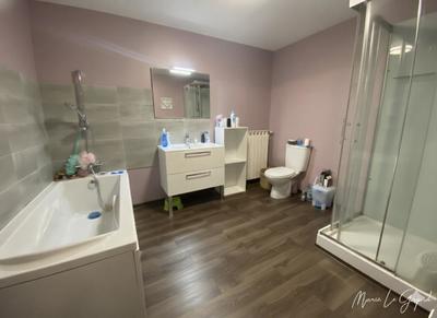 Maison - 175 m² - 6 pièces