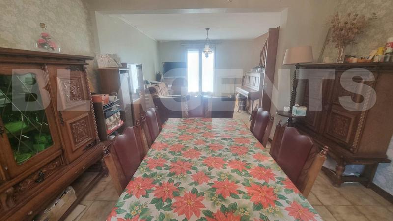 Maison - 111 m² - 5 pièces