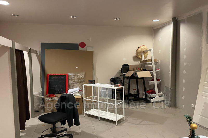 Local commercial - 150 m²