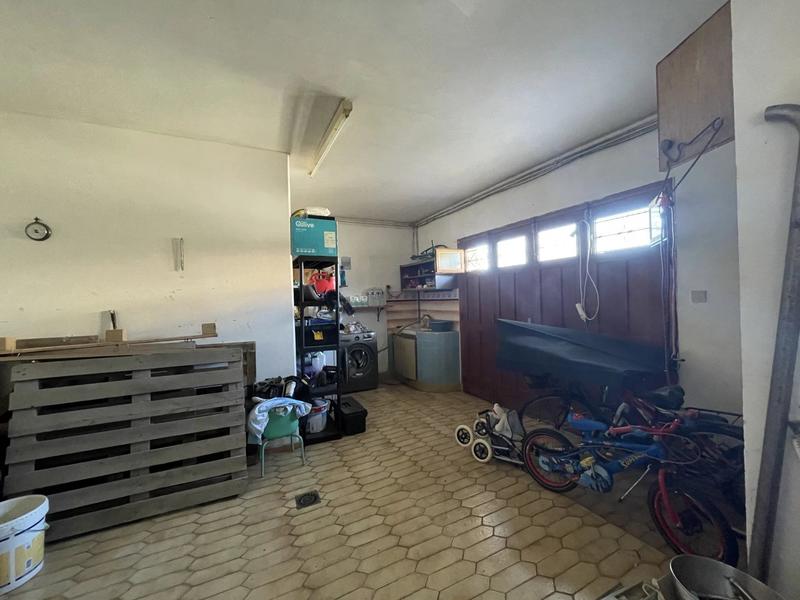 Maison - 170 m² - 10 pièces