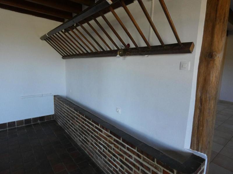 Maison - 220 m² - 8 pièces