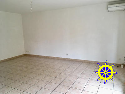 Appartement - 77 m² - 4 pièces