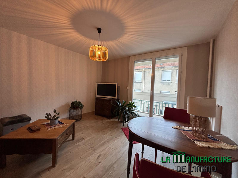 Appartement - 49 m² - 2 pièces