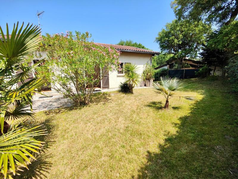 Maison - 145 m² - 8 pièces