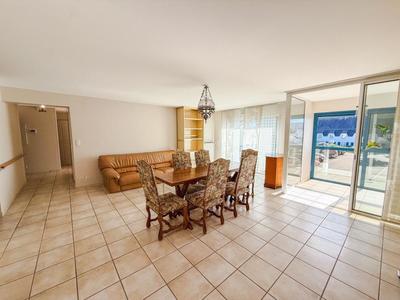 Appartement - 100 m² - 4 pièces